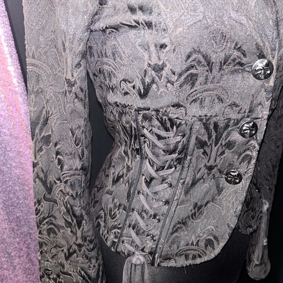 Women's Black Patterned Jacket - Picture 7 of 8